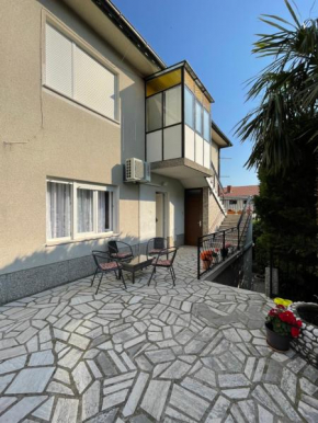 Apartmani Damir